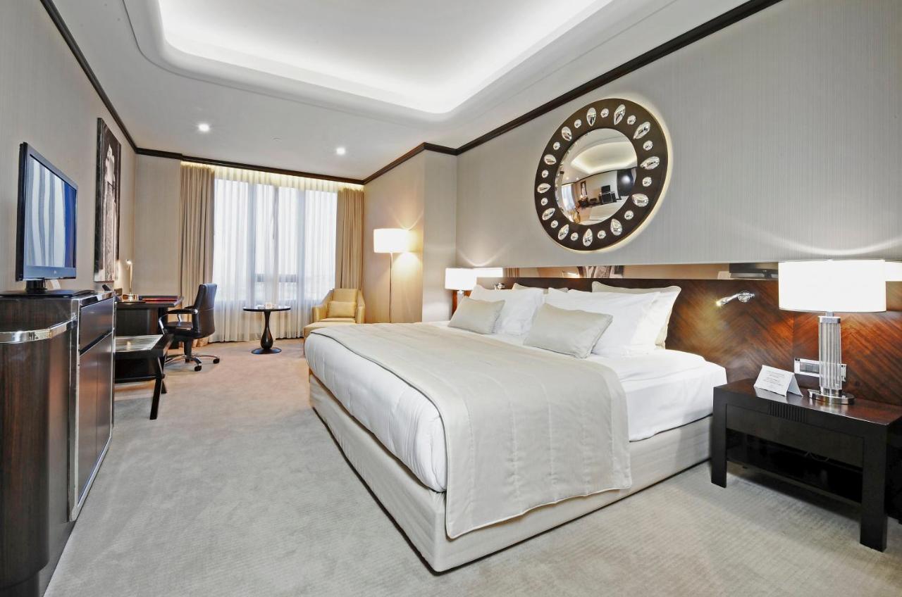 크라운 플라자 부르사 컨벤션 센터 앤드 테르말 스파 호텔 부루사 객실 사진 Deluxe room