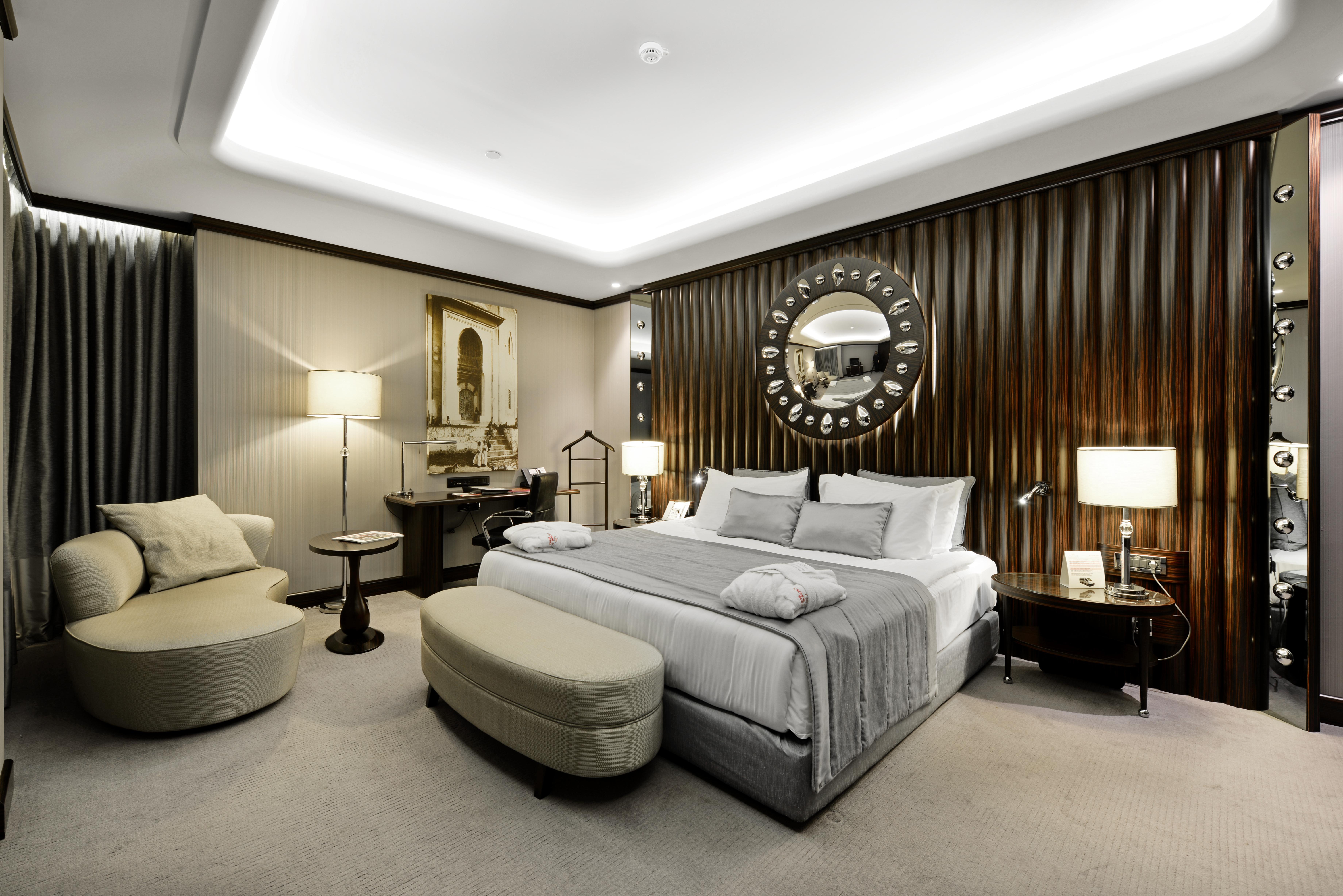 크라운 플라자 부르사 컨벤션 센터 앤드 테르말 스파 호텔 부루사 외부 사진 A bedroom at the hotel