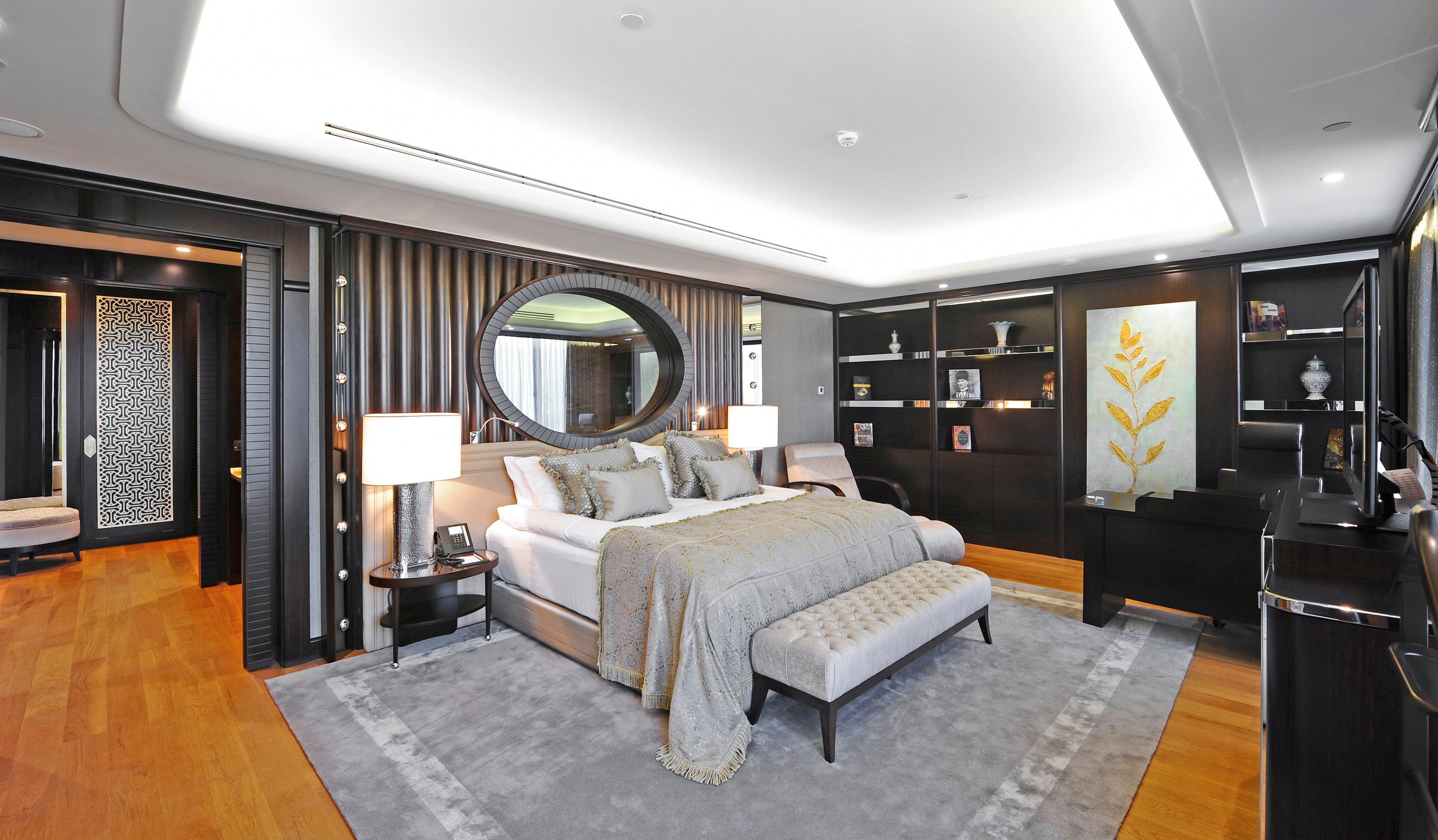 크라운 플라자 부르사 컨벤션 센터 앤드 테르말 스파 호텔 부루사 외부 사진 A bedroom at the Mandarin Oriental